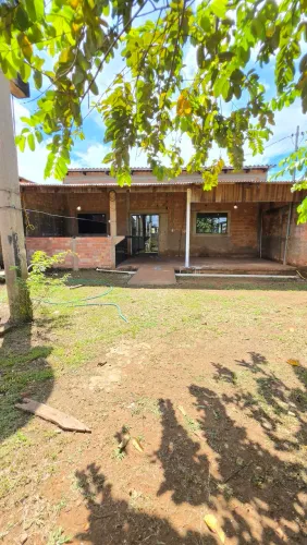 Vendo Casa na zona leste