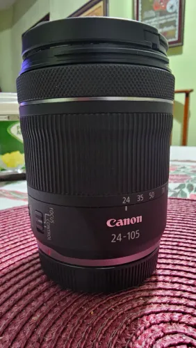 Lente Canon RF 24-105 is STM f/4-7