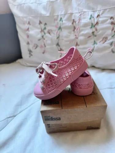 MELISSA TENIS ROSA TAMANHO 18/19