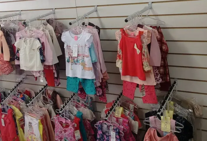 Brecho infantil "semi novos" 