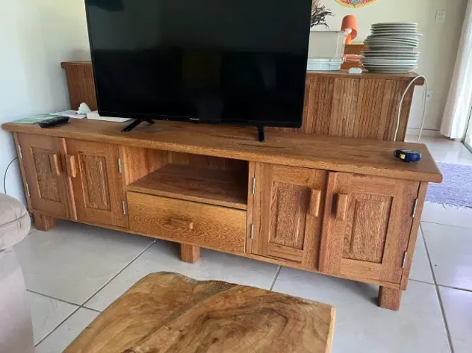 Rack TV