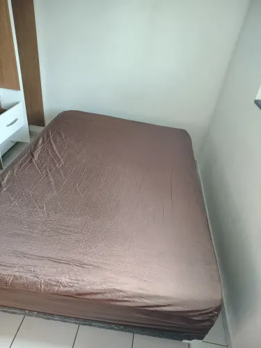 Cama box casal para doação