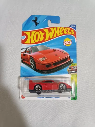 Hotwheels Ferrari F40 vermelha