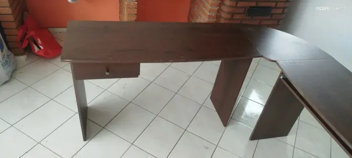 Mesa de Escritório em L p/ Computador e Home Office