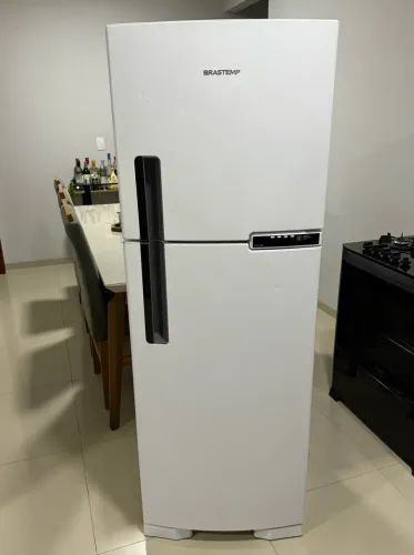Geladeira Brastemp Clean 375 Litros Frost Free 220v