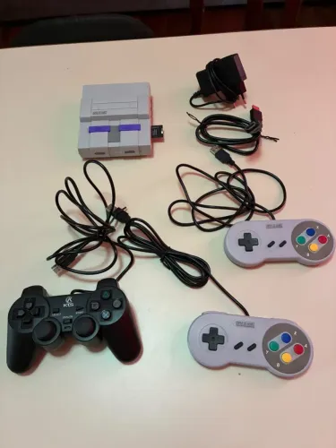 Mini Console Retro Super com 150 mil jogos + 3 Controles (SNES, N64, PS1, Megadrive)