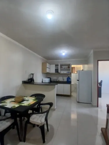 ALUGA-SE apartamento mobiliado