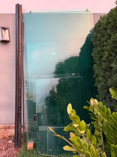 Portas e janelas de vidro