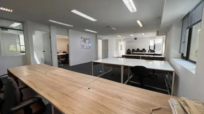 Conjunto para alugar, 140 m² por R$ 1.363.672,42/mês - Brooklin - São Paulo/SP
