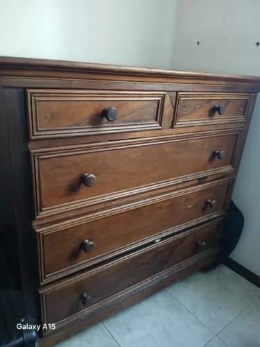 Móveis de quarto em Jacarandá 