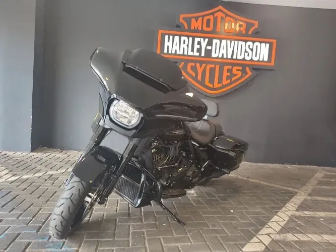 Street Glide