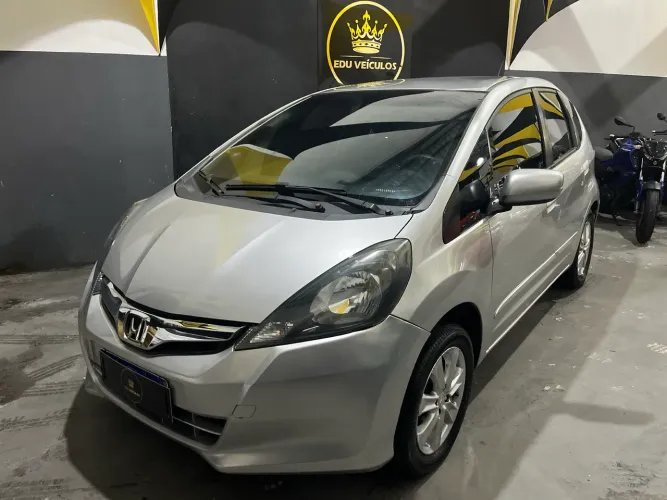 Honda Fit LX 1.4/ 1.4 Flex 8v/16v 5P Aut. 2013