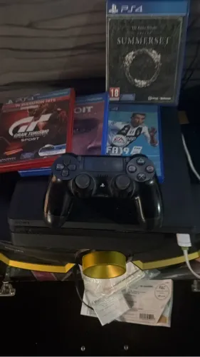 Play 4