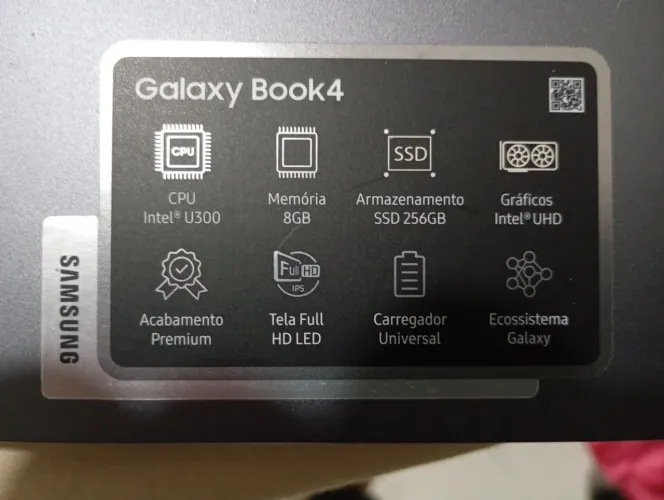 Notebook Samsung Galaxy book 4 de metal 