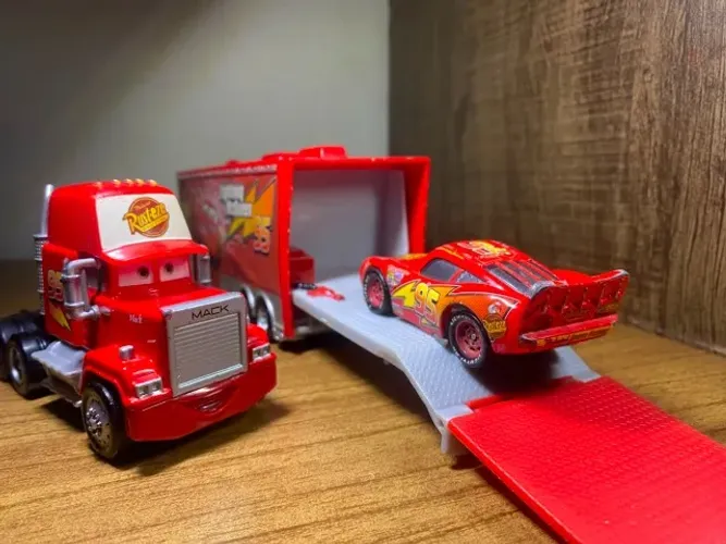 Carreta Caminhão Mack Hauler Rust-eze Disney Cars 1:55 Mattel Original