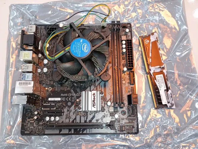 Placa mãe: ASRock H510M-HVS R2.+processador Intel core I5 10400F 2.9 GHz e memória 8 gb gm