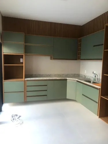 Alugo casa no sim 3/4 quartos sendo 1 suite com garagem coberta condomínio mangata
