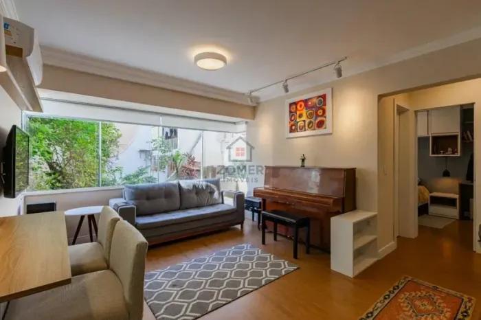 Apartamento Mobiliado de 44 metros 1 quarto 1 vaga no bairro Menino Deus - Porto Alegre -
