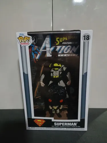 Funko Comic Covers Superman #18