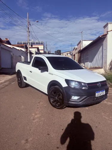 Volkswagen Saveiro Robust 1.6 Total Flex 8V 2022