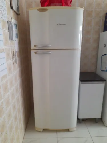 Geladeira Electrolux Air Flow 470L
