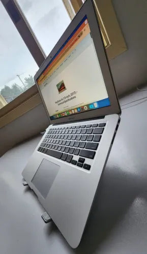 MacBook Air Zerado em Estado de Novo