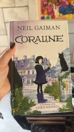 Livros: BTK, Verônica, Coraline, cadáver, Junji