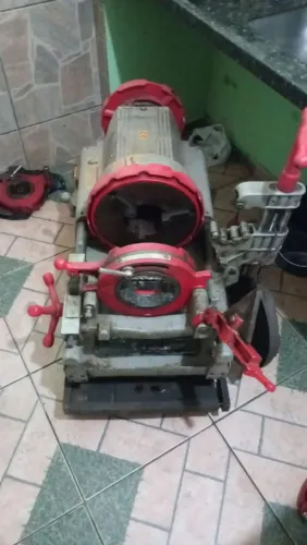 Vende-se Maquina de Faze Rosca