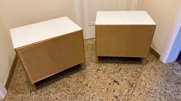 Conjunto 2 criados mudos