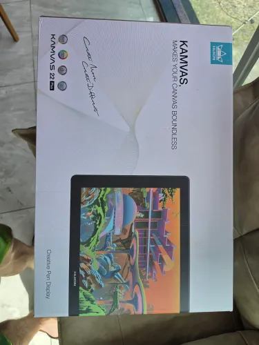 Huion kamvas 22 plus