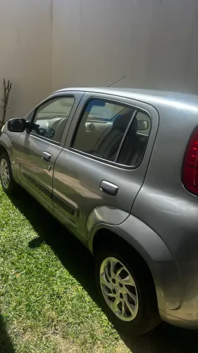 Fiat Uno Vivace/rua 1.0 EVO Fire Flex 8V 5P 2013