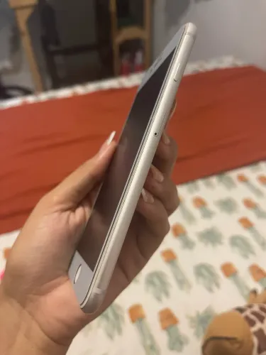 iPhone 8 Plus
