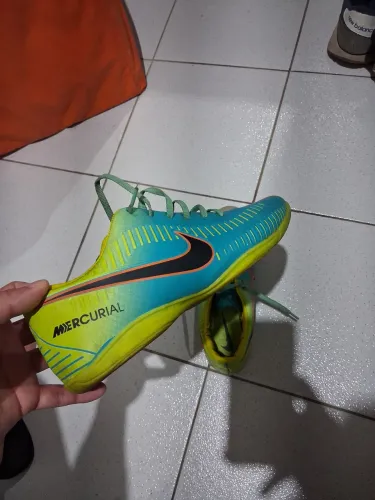 Sapato de Futsal