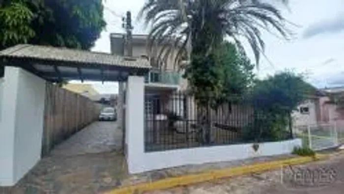 Casa residencial para alugar no bairro PÁTRIA NOVA com 3 dormitórios/quartos.