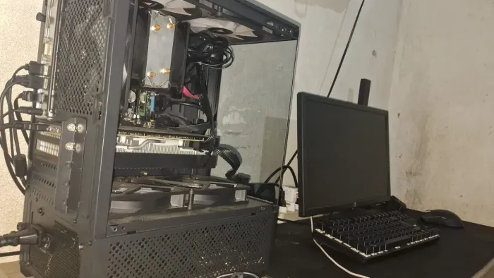 [VENDO PC GAMER INTERMEDIÁRIO]
