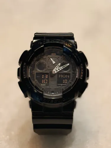 Relógio Casio G-SHOCK GA-100