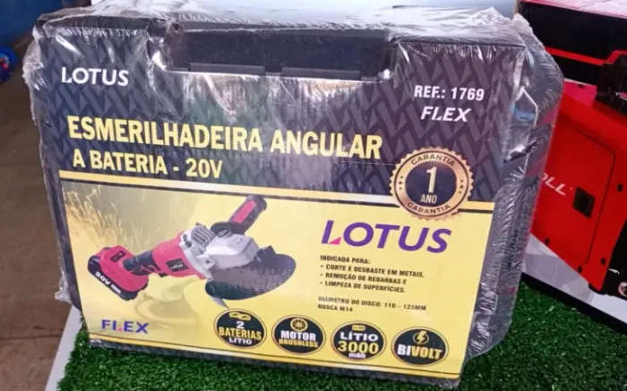 ESMERILHADEIRA ANGULAR A BATERIA LOTUS 20V - REF. 1769