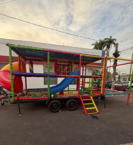 CARRETINHA DE BRINQUEDOS 