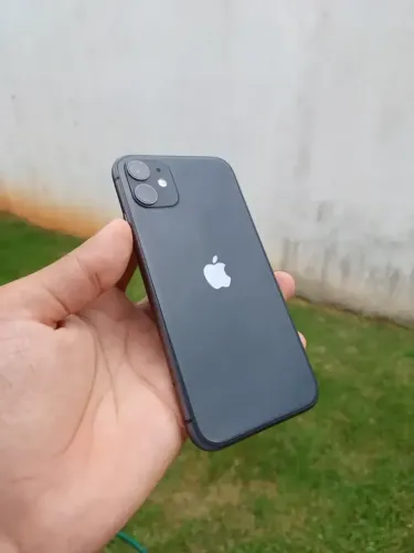 iPhone 11 (128 GB) - Preto