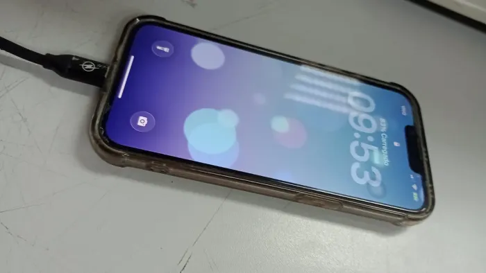 Vendo iPhone 13 semi novo
