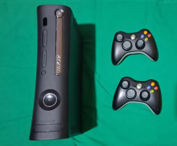 Xbox 360 ,leia com atenção