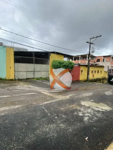 Galpão à venda por R$ 700.000,00 - Dom Avelar - Salvador/BA
