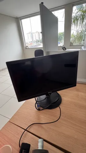 MONITOR 19 POLEGADAS