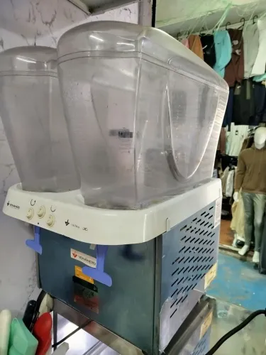 Refresqueira 2 bojos Venâncio!