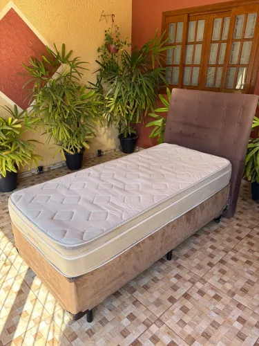 Cama box solteiro com colchão e cabeceira