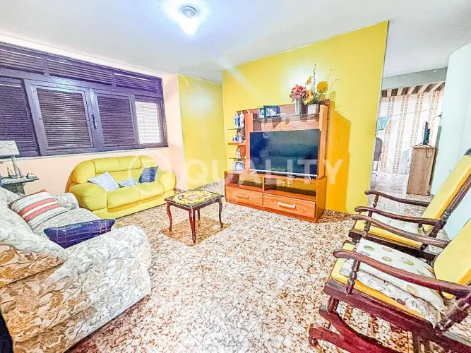 Casa a Venda no Bairro Floresta, Fortaleza, CE
