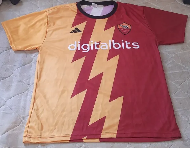 Camisas esportivas