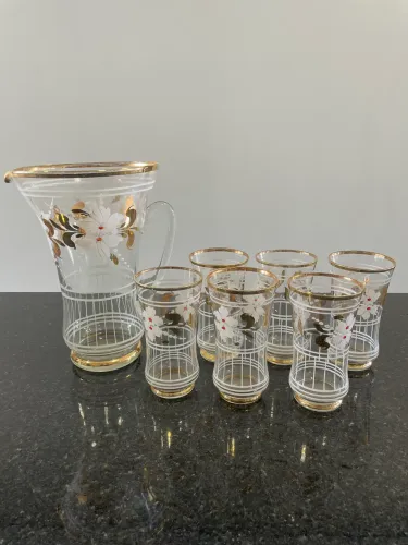 Jogo de Jarra com 6 Copos de Vidro Decorado - Floral com Detalhes Dourados