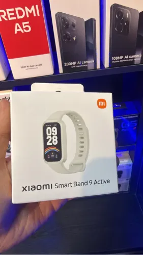 Xiaomi Smart Band 9 Active, nova lacrada com garantia