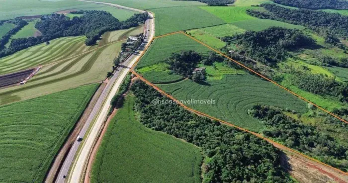 Área rural com frente para a BR163, com 18,6 hectares.